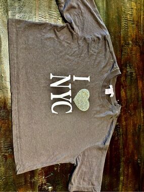 I ♥ NYC Graphic Crop Top - Gray